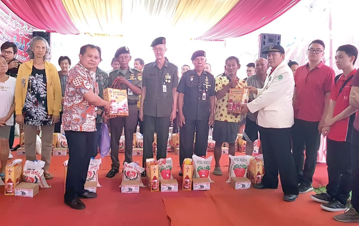 lpsk-bunga-teratai-baksos-bagi-sembako