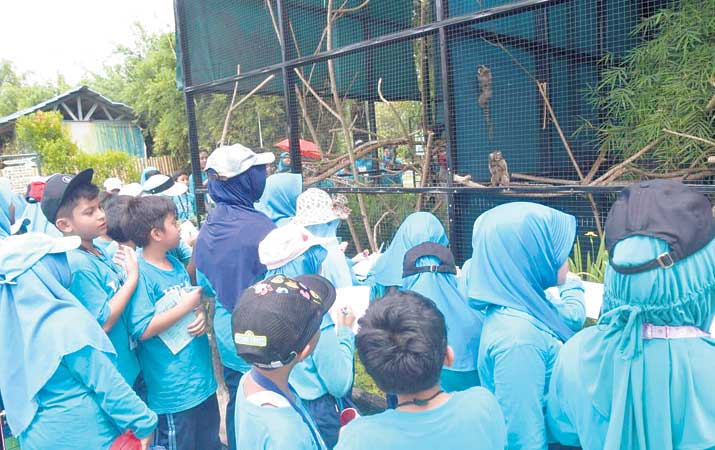 edutour-siswa-sd-ypsa-observasi