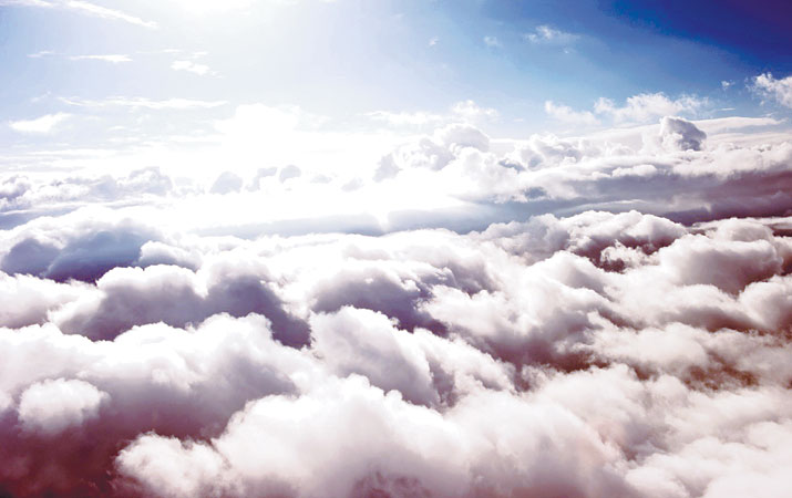 seabad-lagi-bumi-akan-kehilangan-awan