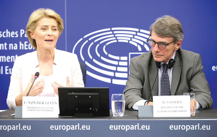 ursula-von-der-leyen-pimpin-komisi-eropa