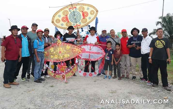 Menghidupkan Kembali Permainan Tradisional Melalui Festival Layang - Ke Arifan Budaya Lokal Permainan Tradisional Tarik Tambang